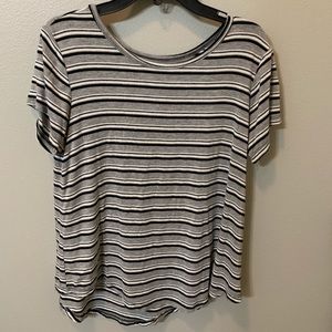 gray stripe shirt